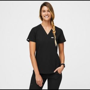 FIGS Black Short Sleeve Scrub Top